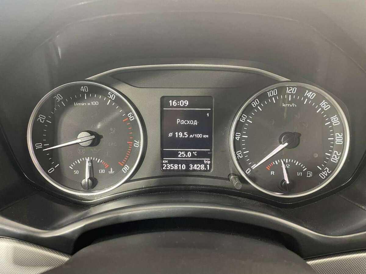 Skoda Octavia, 2010 Фото №11