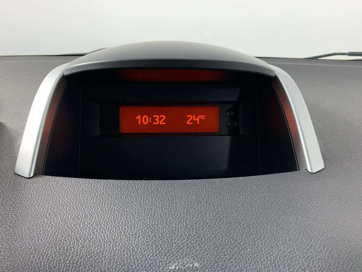 Renault Koleos, 2008 Фото №15