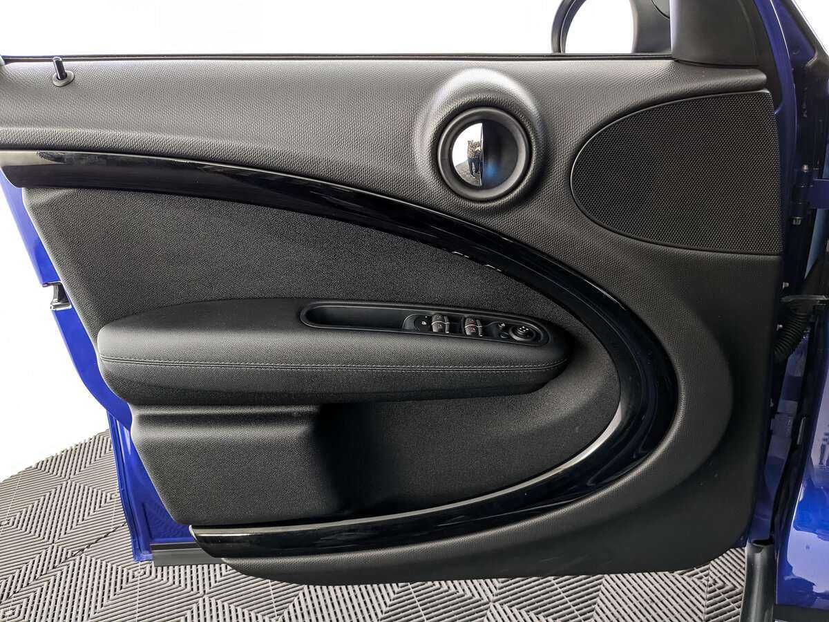 Mini Countryman Cooper S, 2016 Фото №19