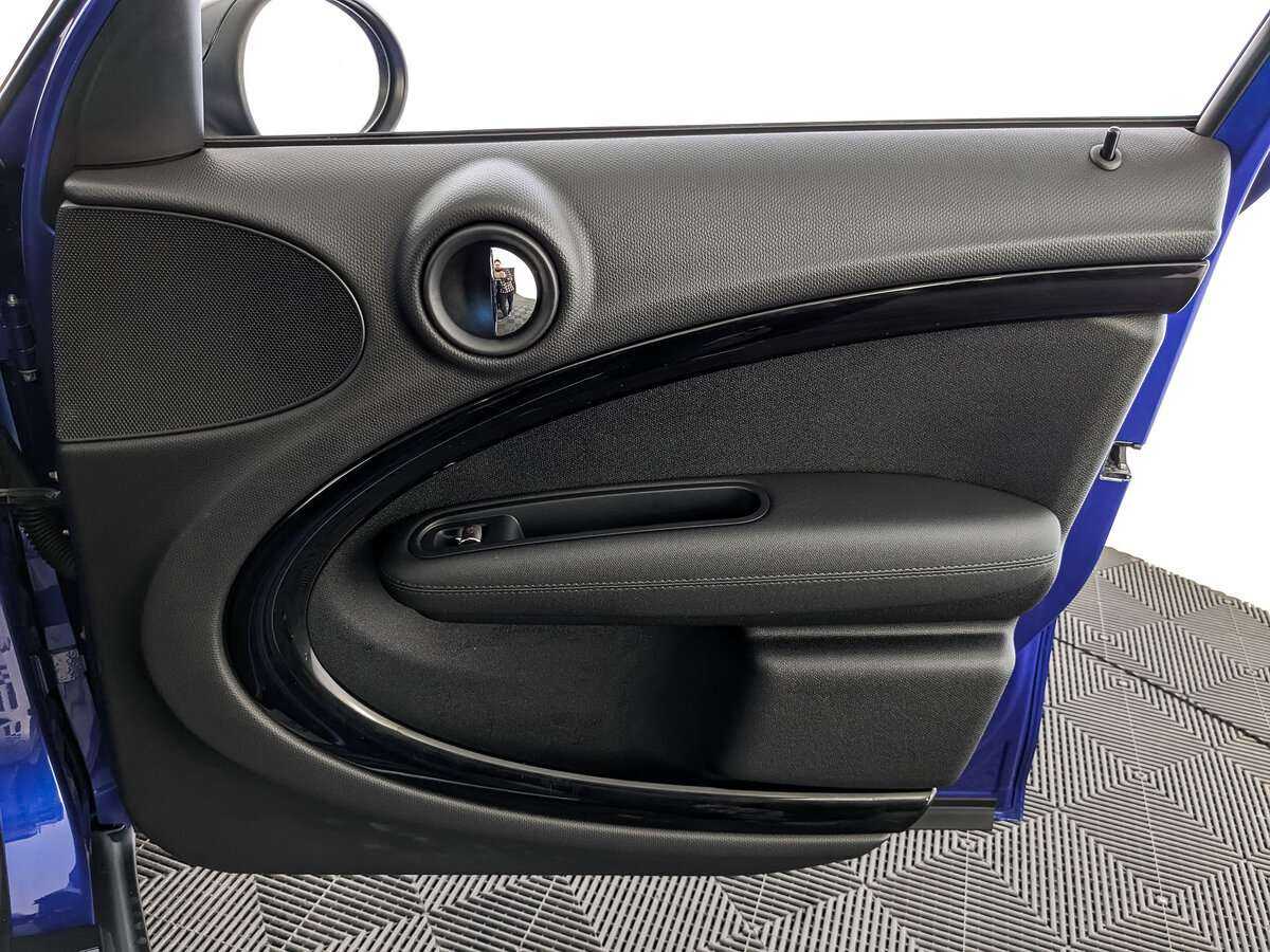 Mini Countryman Cooper S, 2016 Фото №25