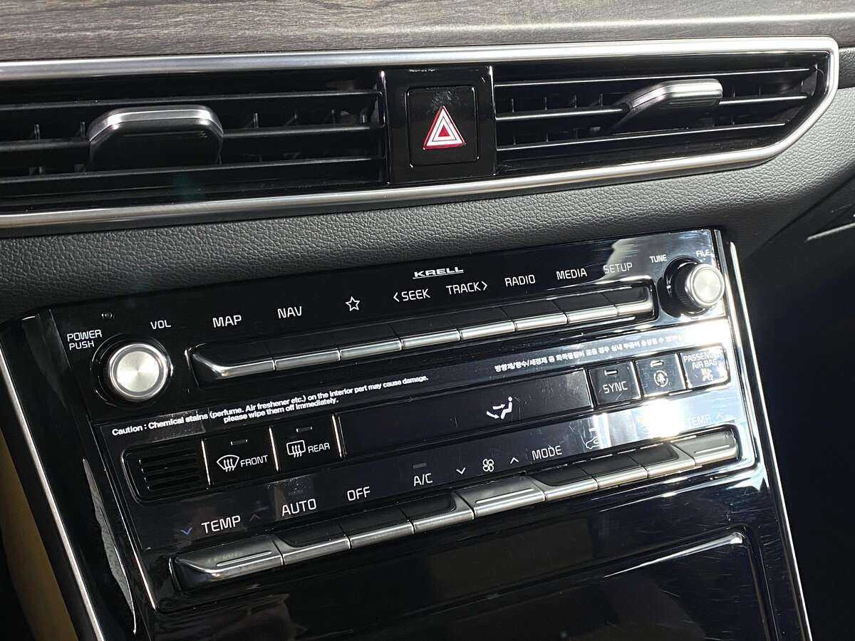 Kia K7, 2020 Фото №17