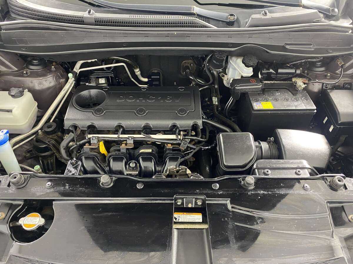 Hyundai ix35, 2010 Фото №9