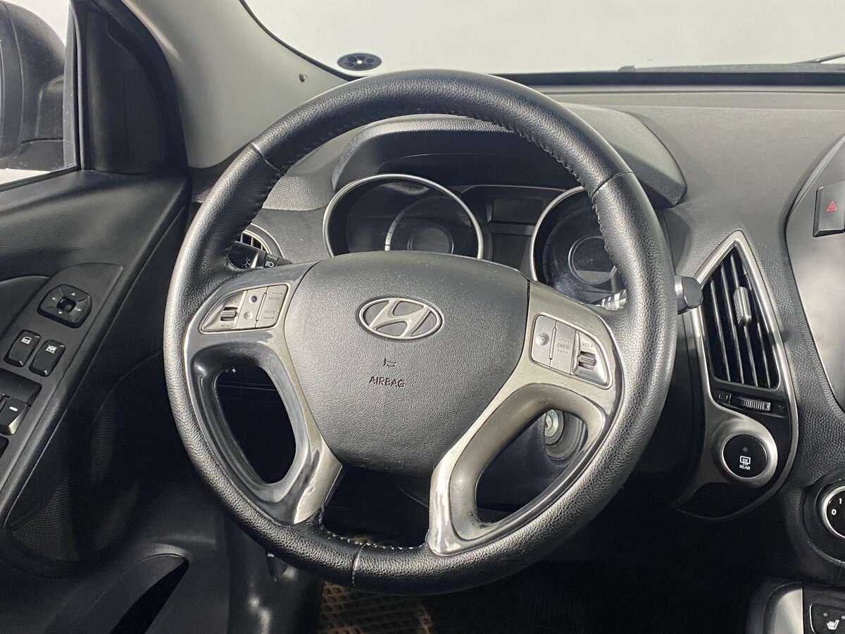 Hyundai ix35, 2010 Фото №14