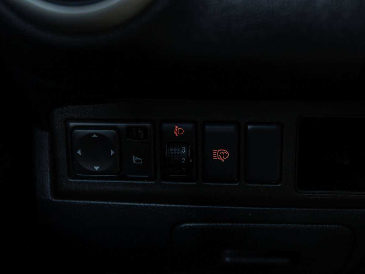 Nissan Note, 2011 Фото №15