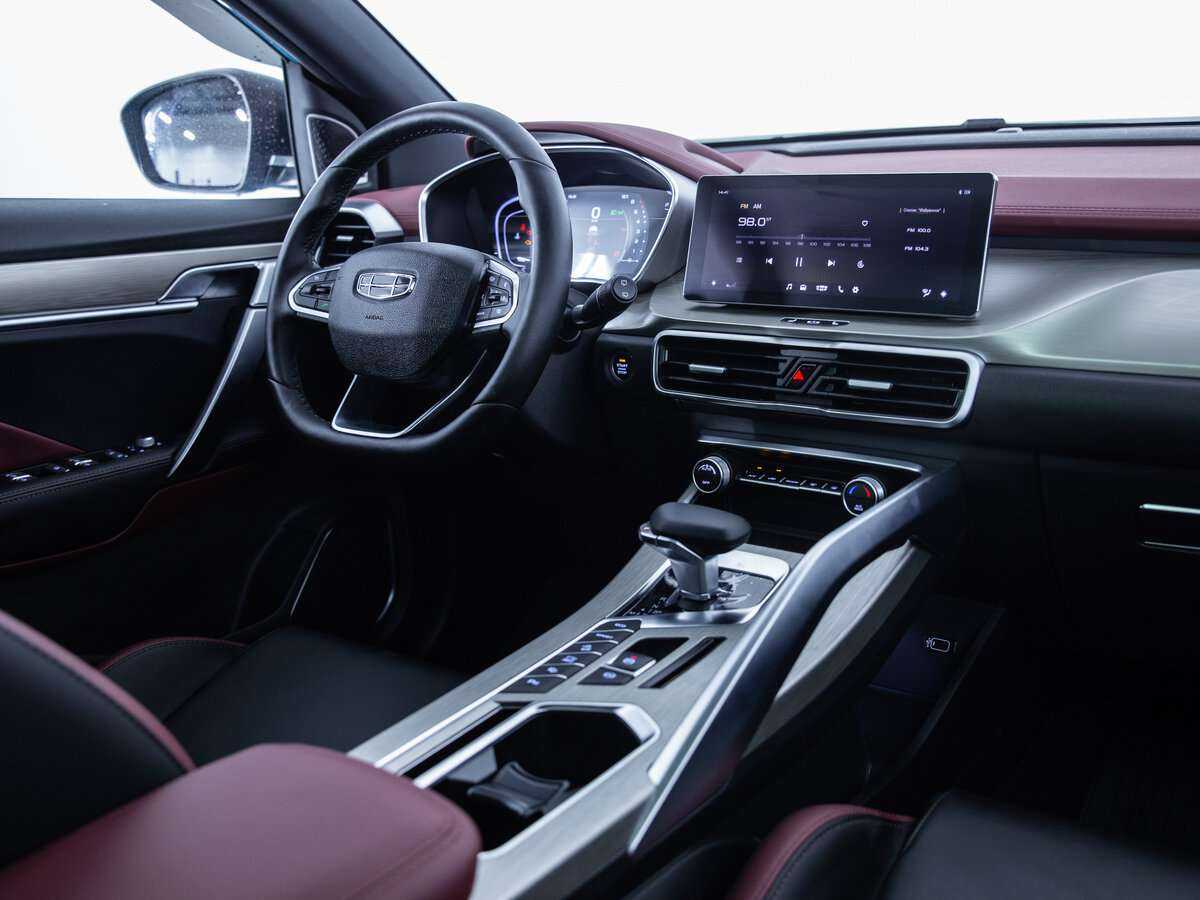 Geely Coolray, 2023 Фото №11