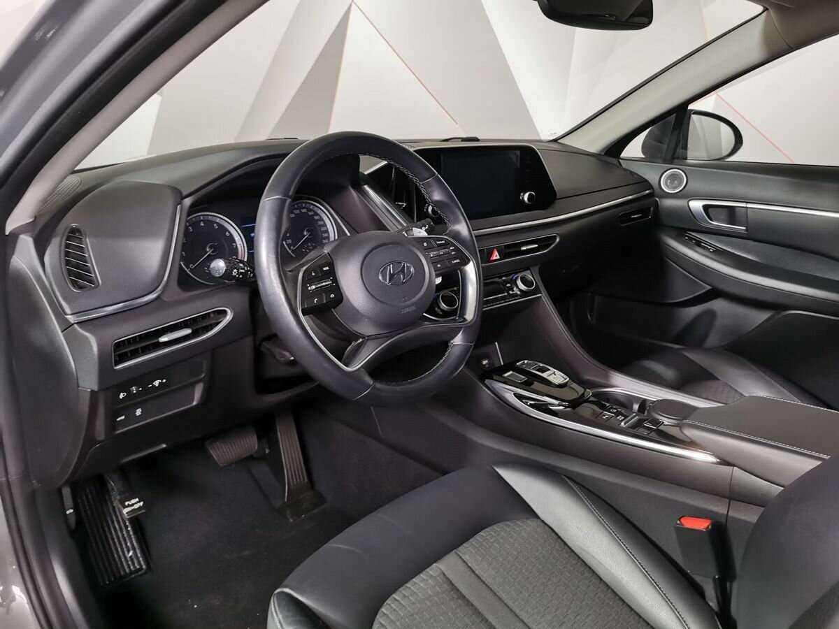 Hyundai Sonata, 2019 Фото №15