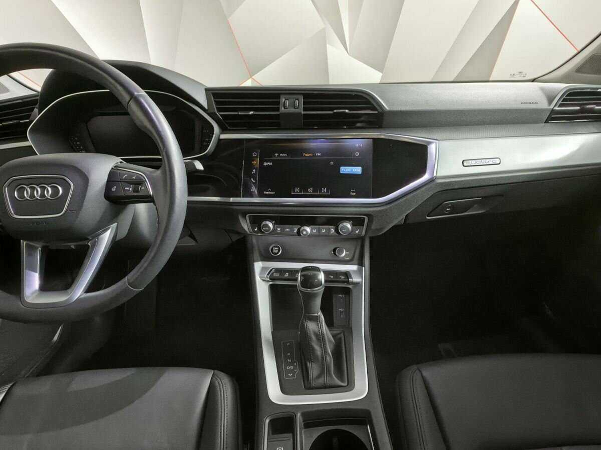 Audi Q3 Sportback 40 TFSI, 2020 Фото №11