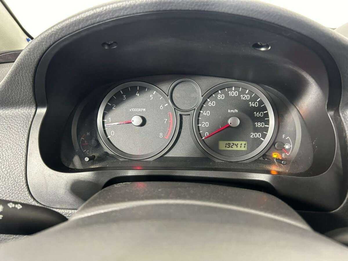 Suzuki Liana, 2004 Фото №11