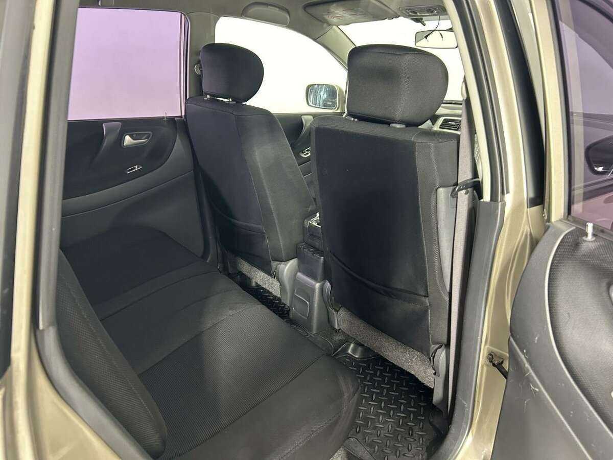 Suzuki Liana, 2004 Фото №16