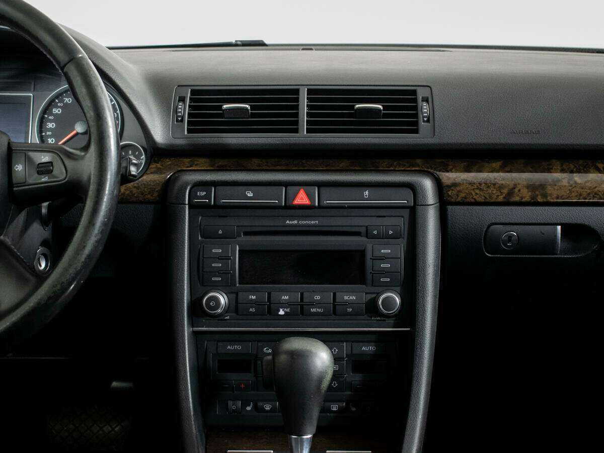 Audi A4, 2007 Фото №9