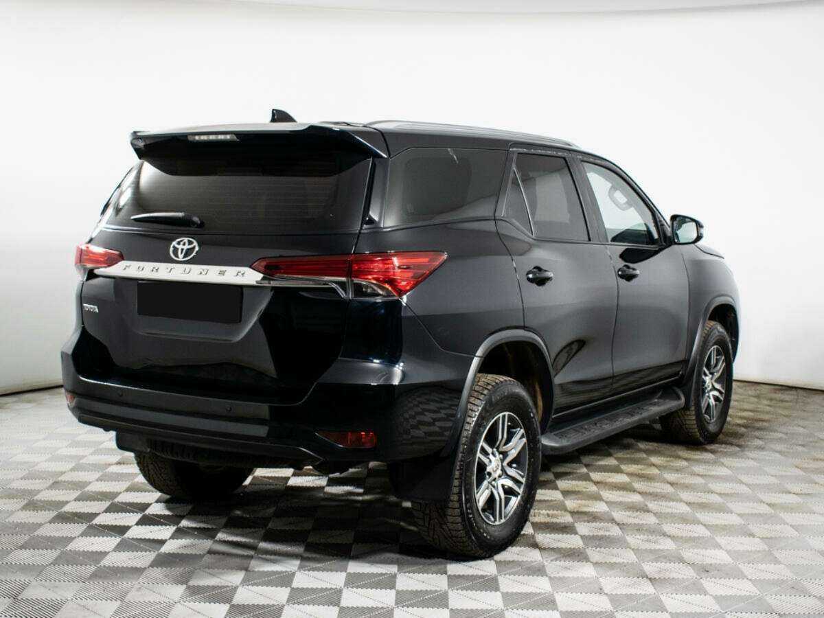 Toyota Fortuner, 2018 Фото №4