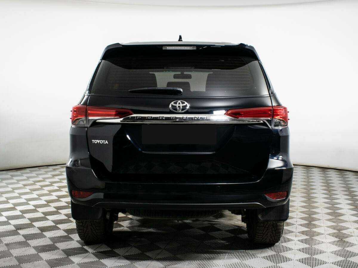 Toyota Fortuner, 2018 Фото №5