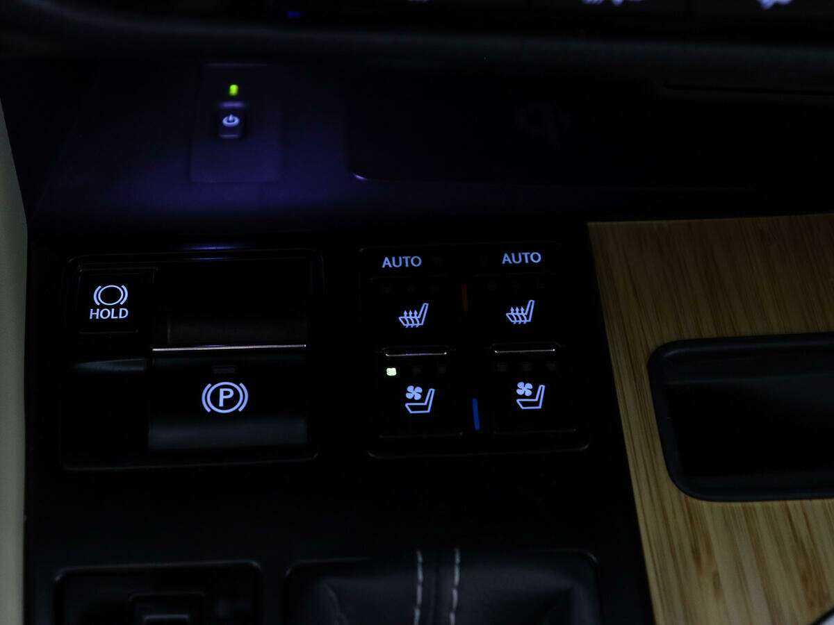 Lexus RX 350L, 2021 Фото №30