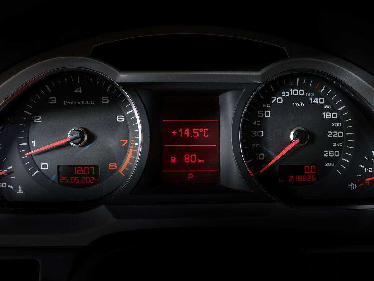 Audi A6, 2009 Фото №9