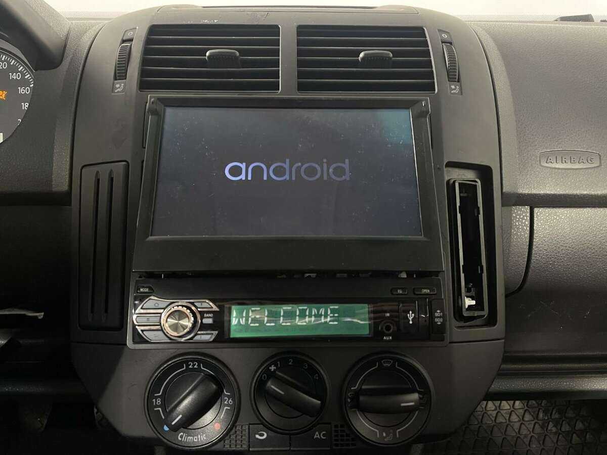 Volkswagen Polo, 2008 Фото №12