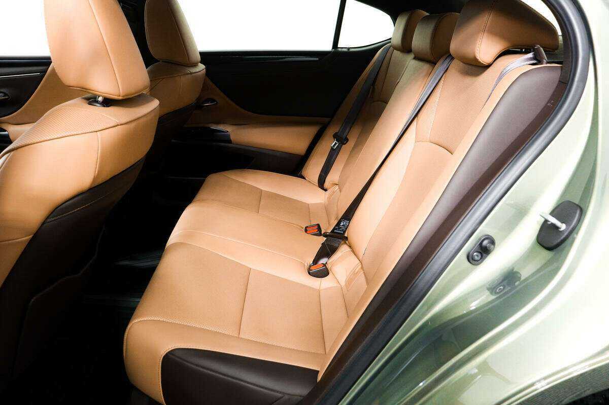 Lexus ES 250, 2021 Фото №12