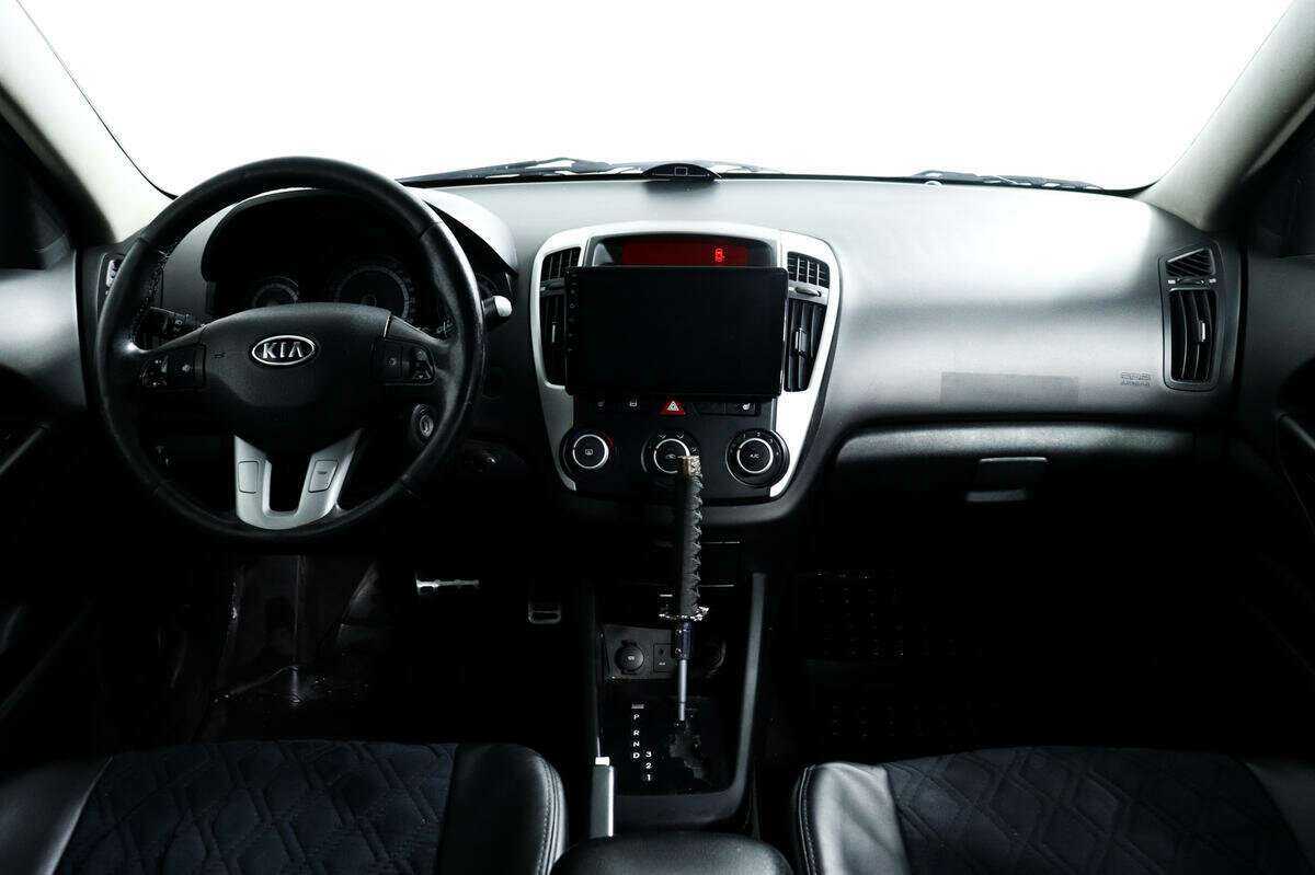 Kia Ceed, 2010 Фото №11