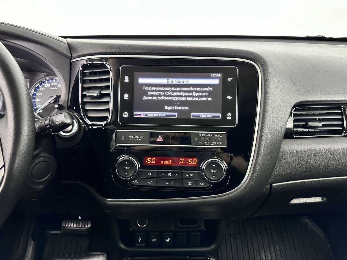 Mitsubishi Outlander, 2019 Фото №16