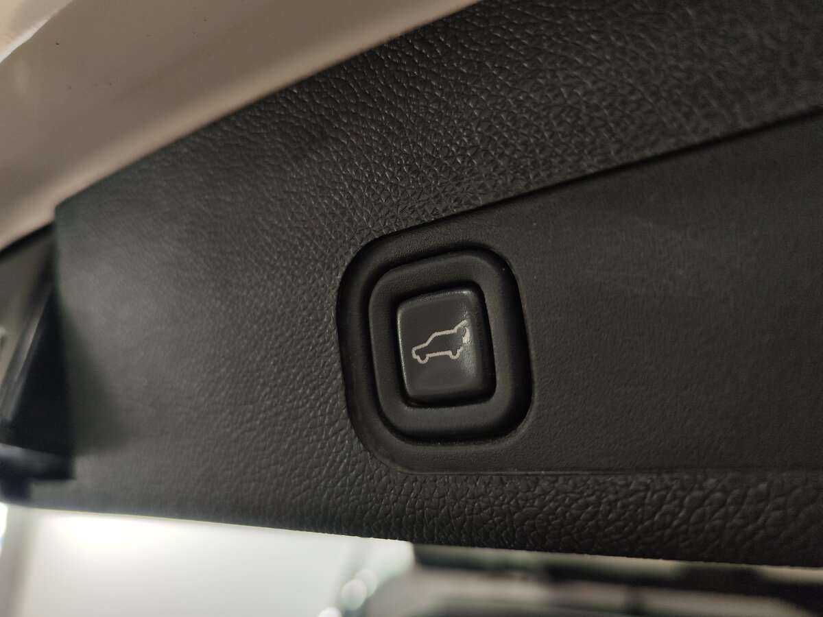 Chevrolet Tahoe 6AT, 2012 - 260 000 км. | Фото №7