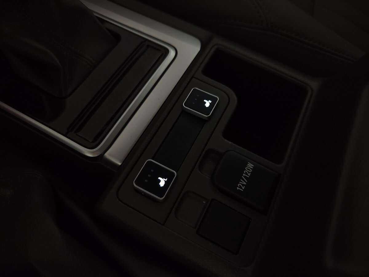 Toyota Land Cruiser Prado, 2021 Фото №23