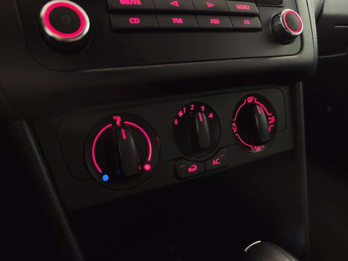 Volkswagen Polo, 2011 Фото №12