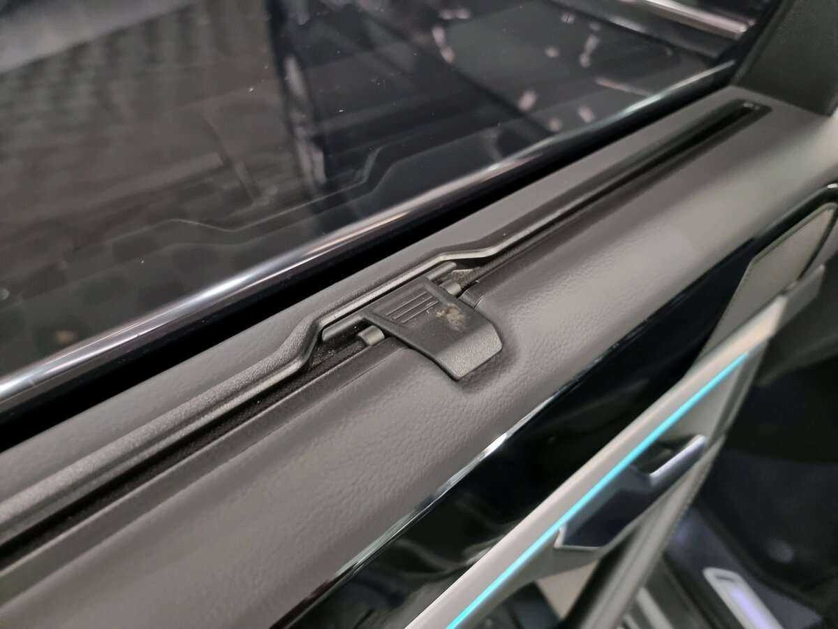 Volkswagen Touareg, 2020 Фото №14