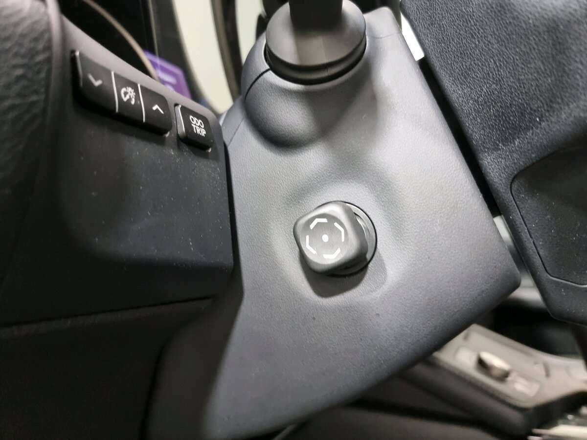 Lexus ES 200, 2016 Фото №11