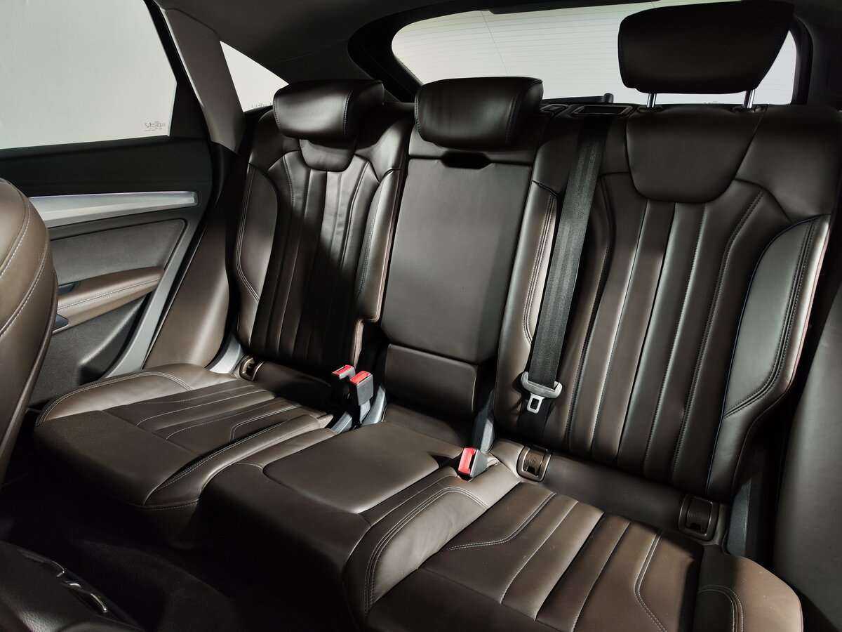 Audi Q5 Sportback 45 TFSI, 2021 Фото №11