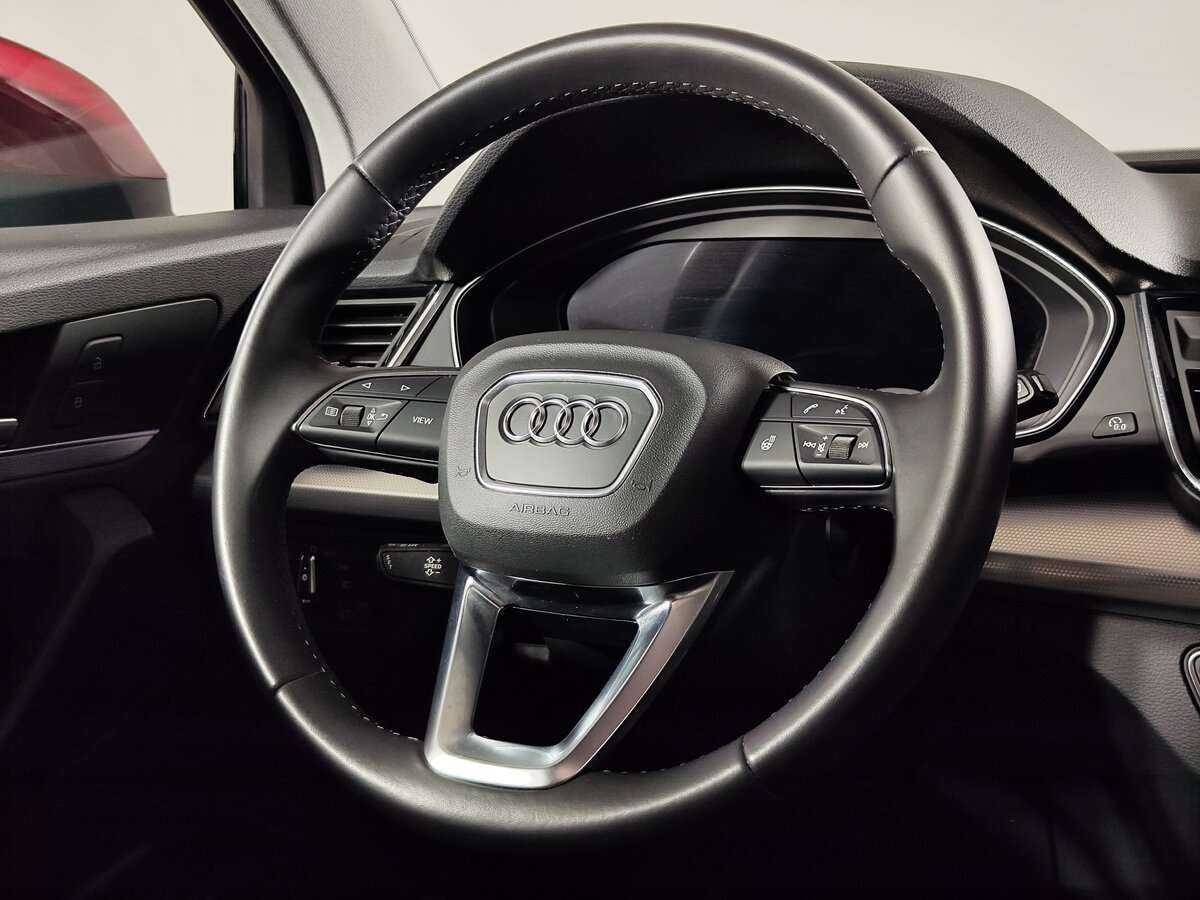 Audi Q5 Sportback 45 TFSI, 2021 Фото №15