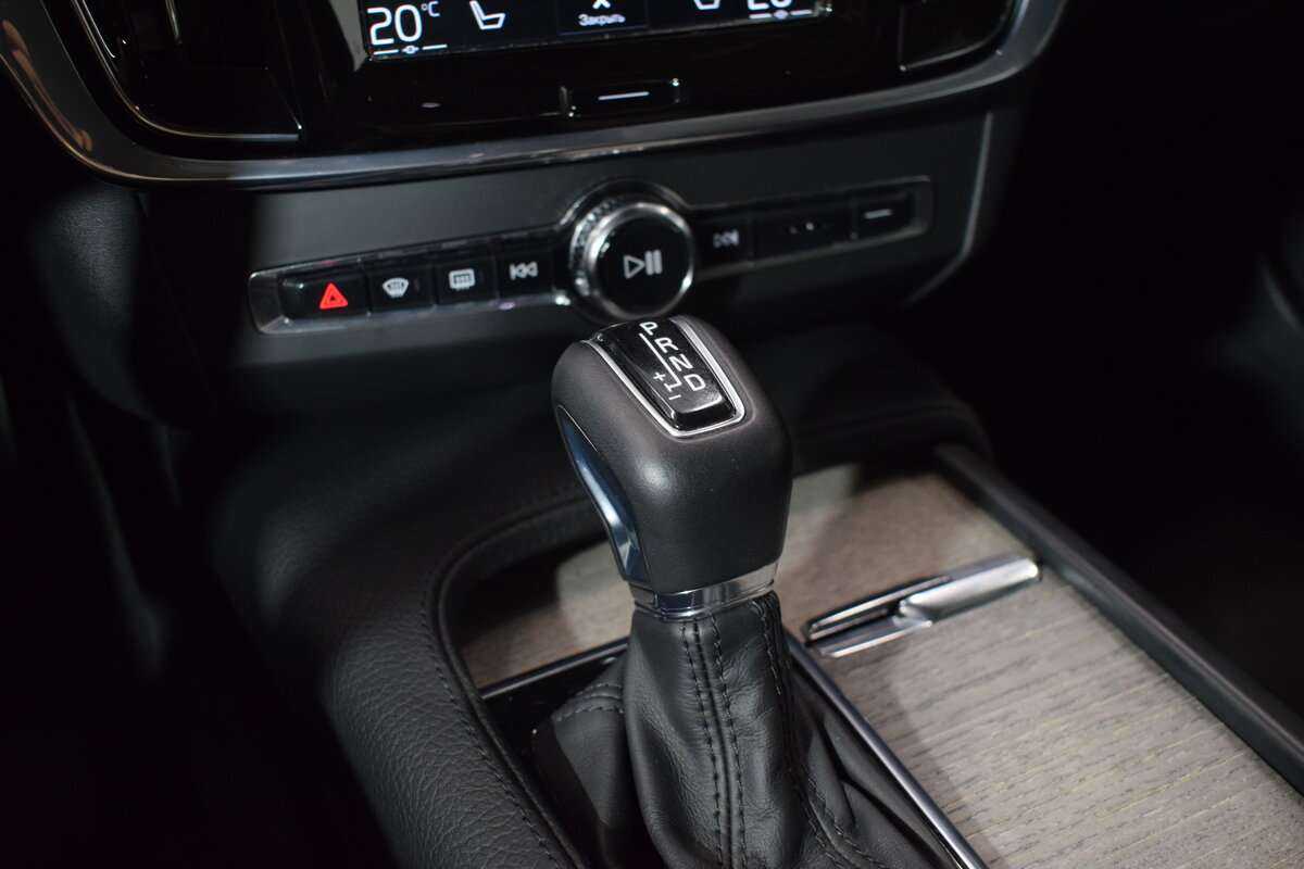 Volvo S90, 2021 Фото №27