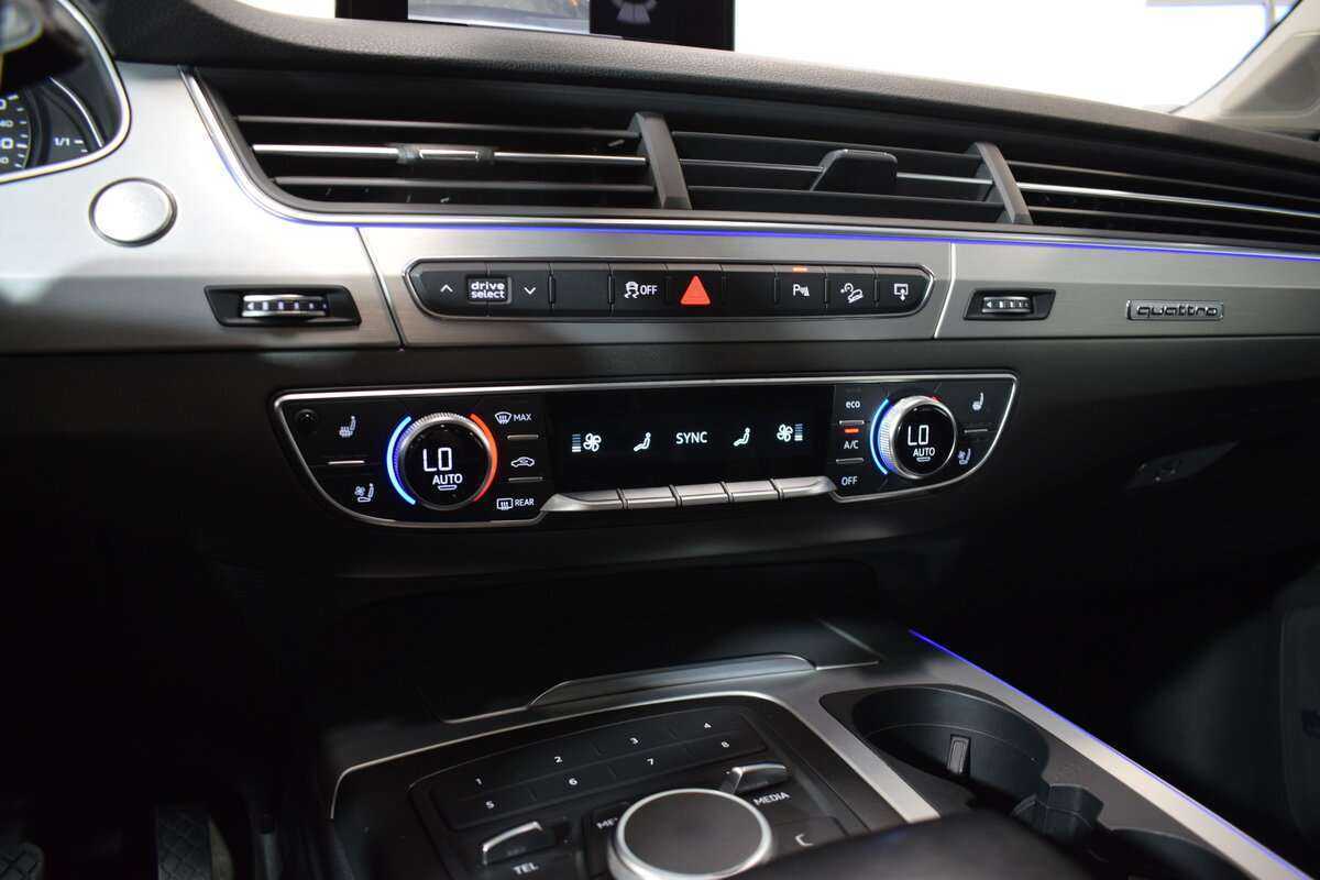 Audi Q7, 2016 Фото №28