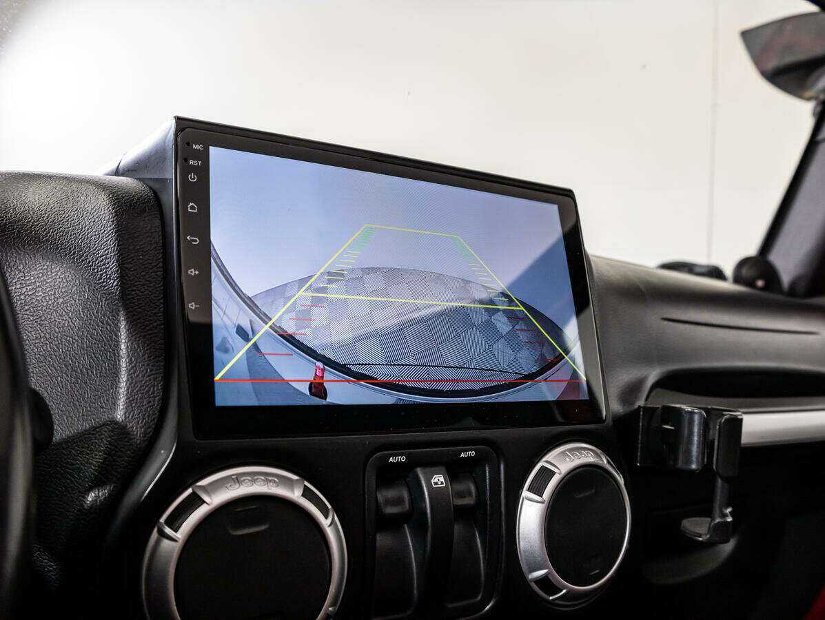 Jeep Wrangler, 2011 Фото №16