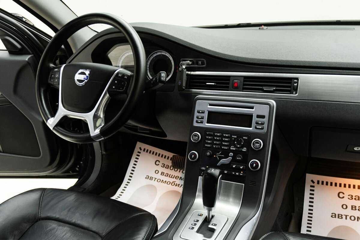 Volvo XC70, 2011 Фото №11