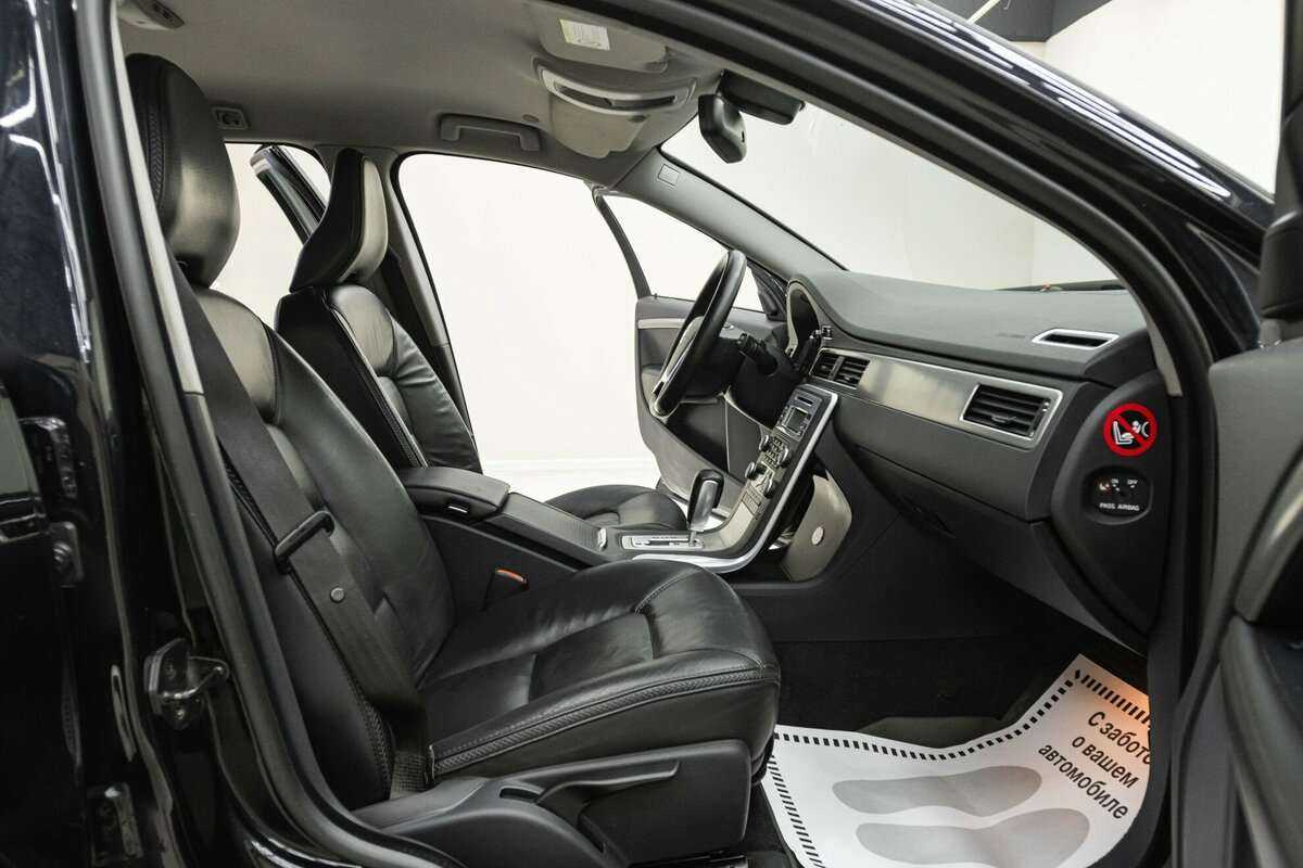 Volvo XC70, 2011 Фото №15