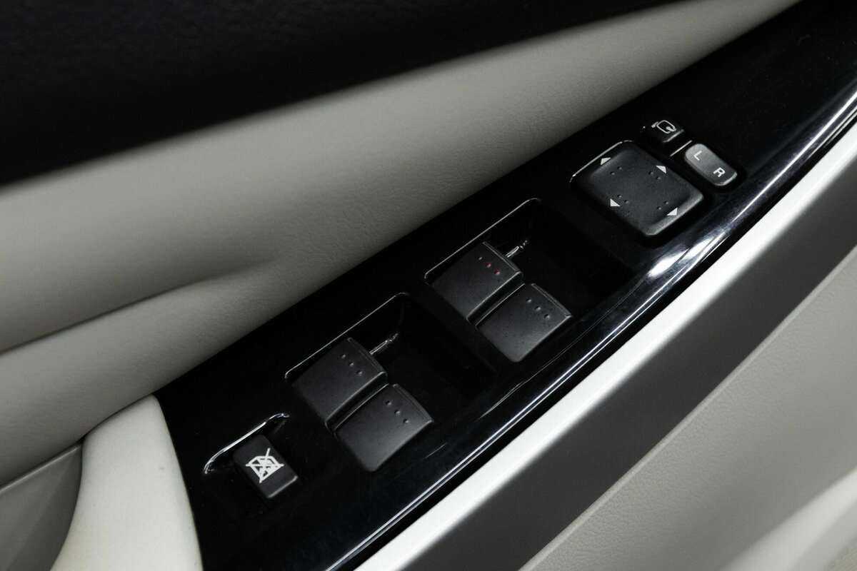 Mazda CX-7, 2011 - 153 000 км. | Фото №7