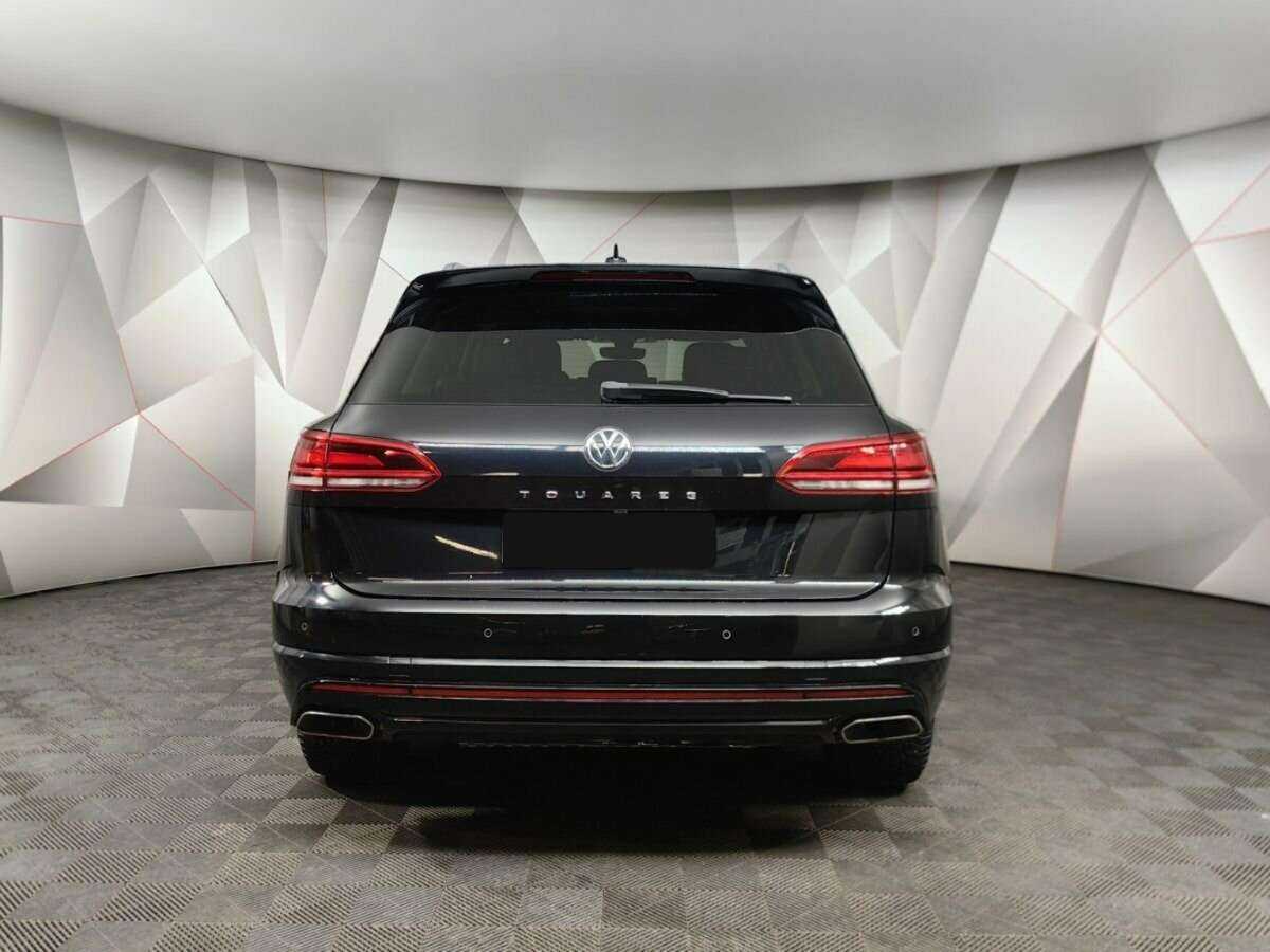 Volkswagen Touareg, 2018 - 139 797 км. | Фото №8