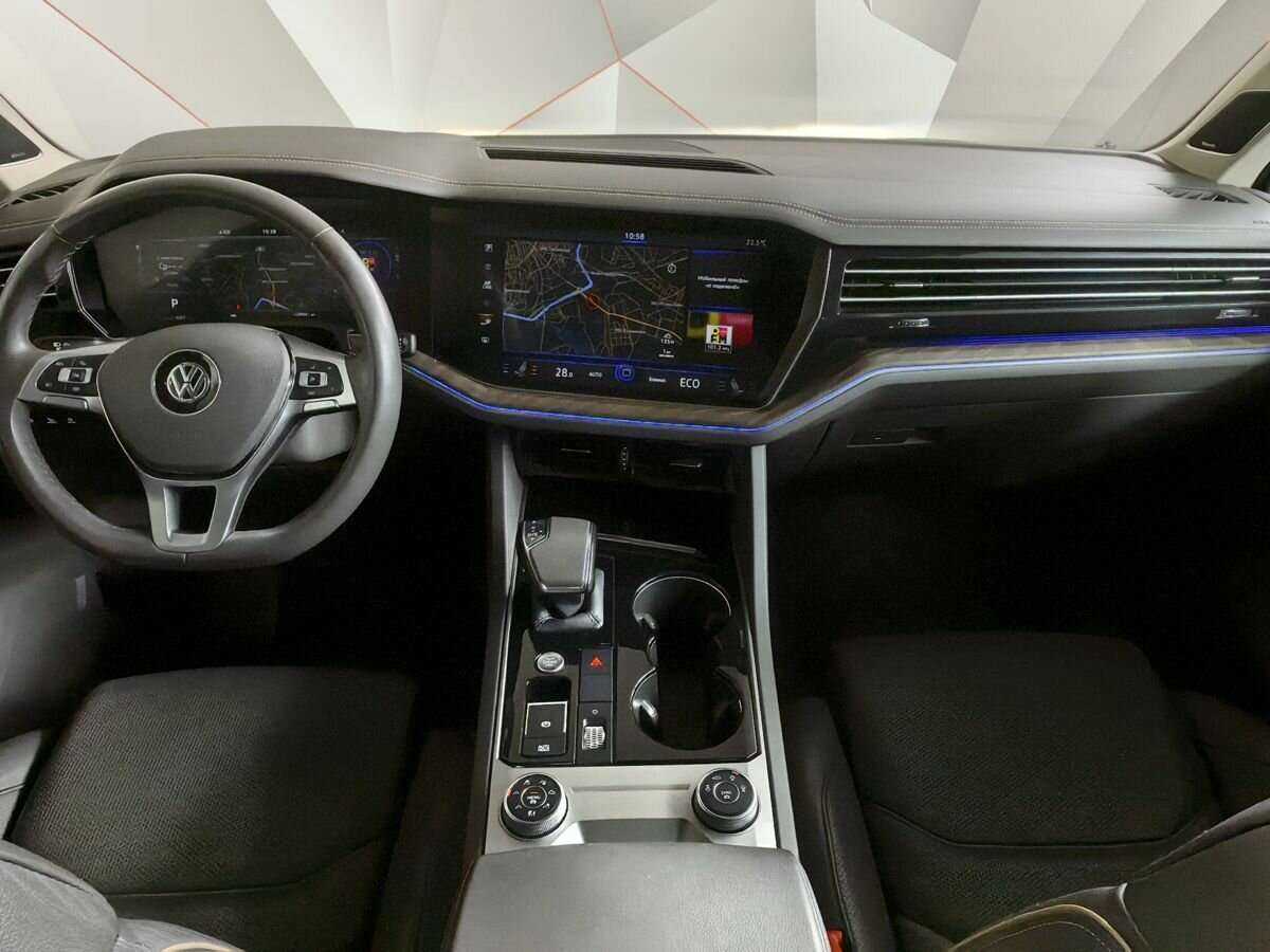 Volkswagen Touareg, 2018 Фото №10