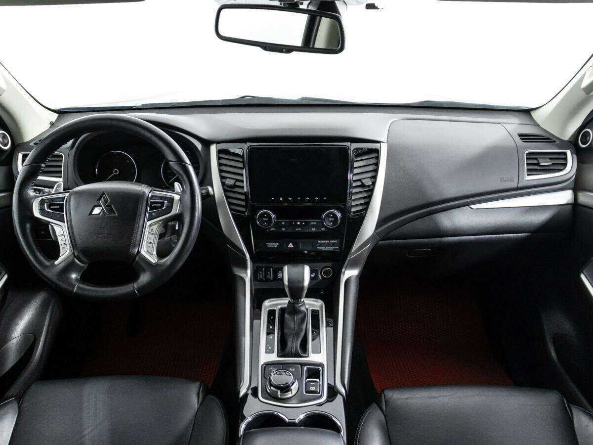 Mitsubishi Pajero Sport, 2020 Фото №13