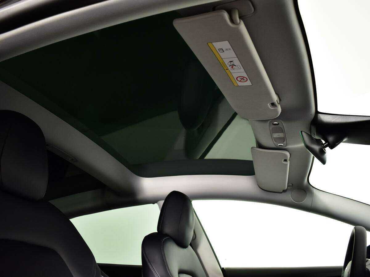 Tesla Model 3 Long Range, 2021 Фото №12