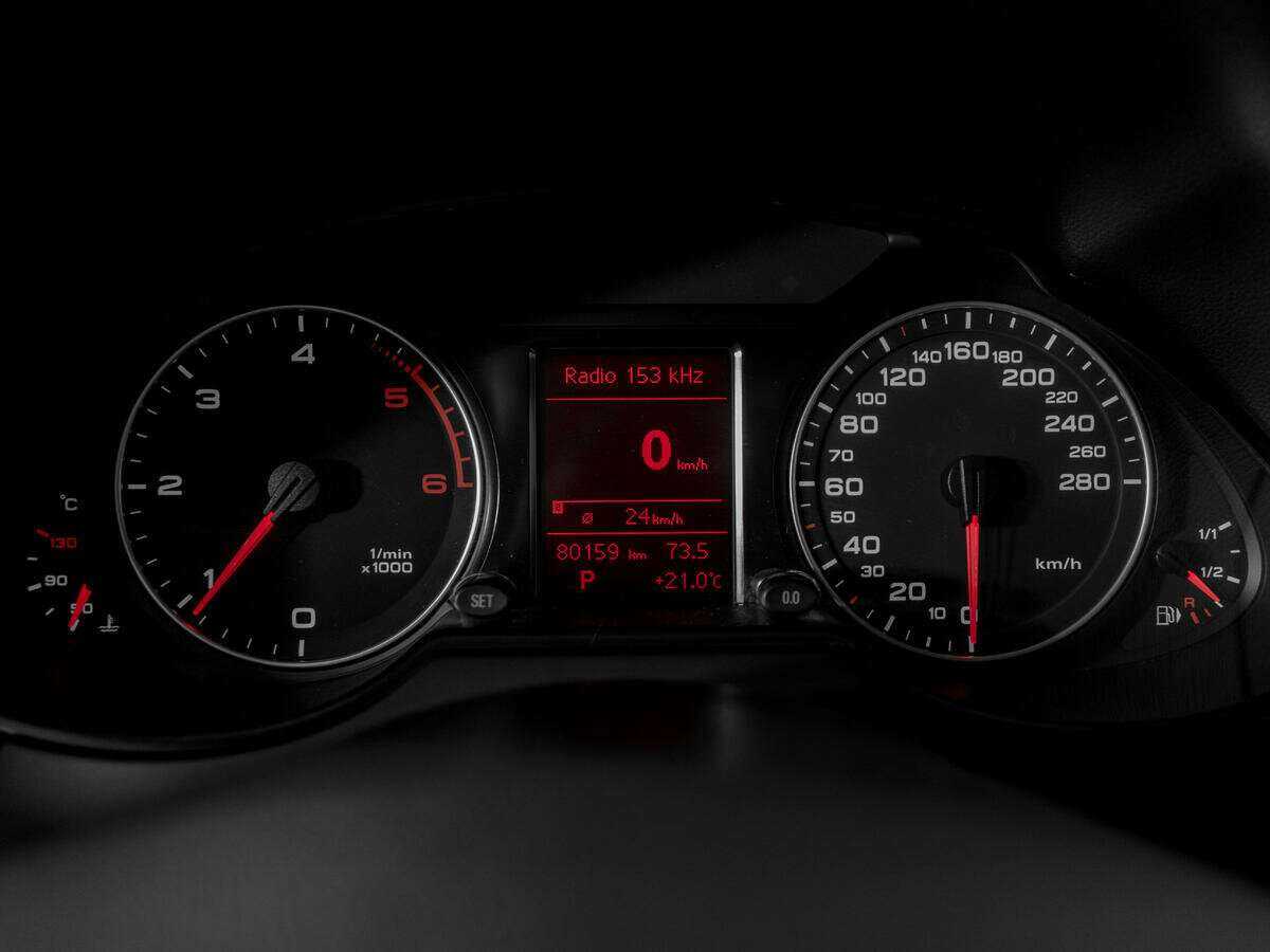 Audi Q5, 2011 Фото №11