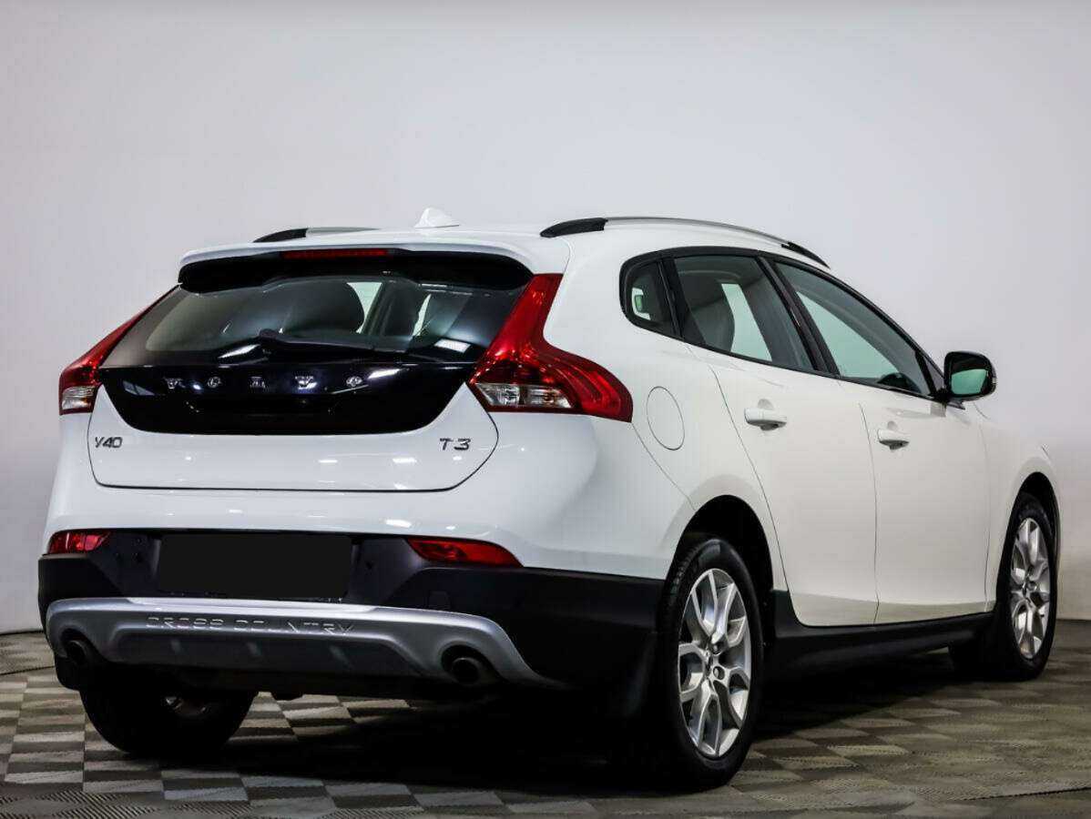 Volvo V40 Cross Country, 2018 - 96 348 км. | Фото №3
