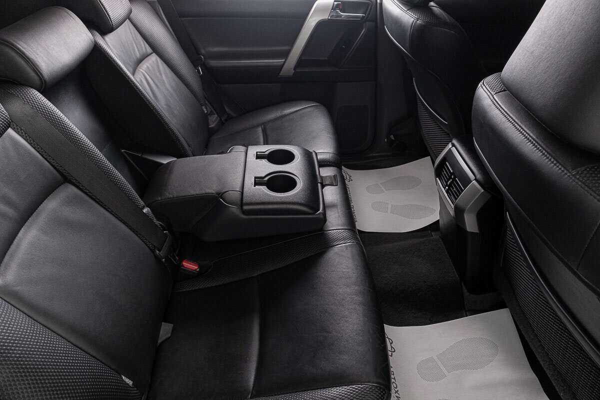 Toyota Land Cruiser Prado, 2010 Фото №22