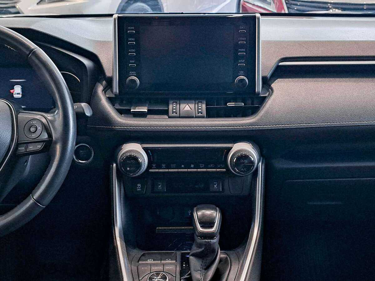 Toyota RAV4, 2021 Фото №13