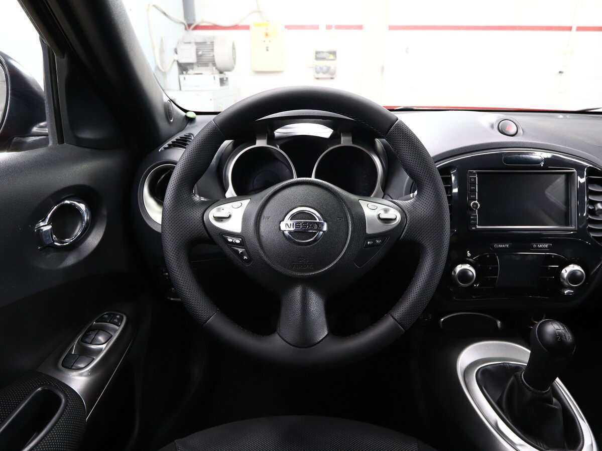 Nissan Juke, 2011 Фото №11