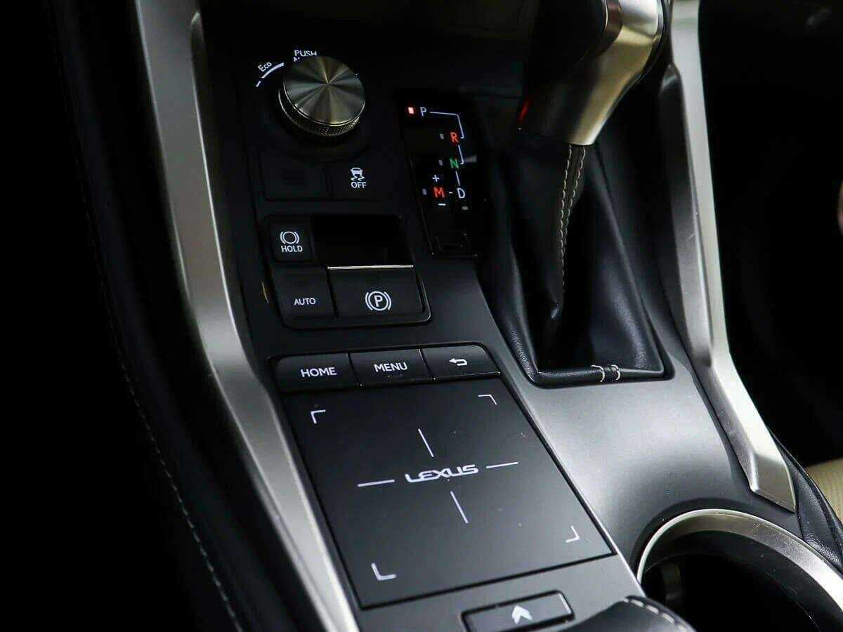 Lexus NX 300, 2018 Фото №17