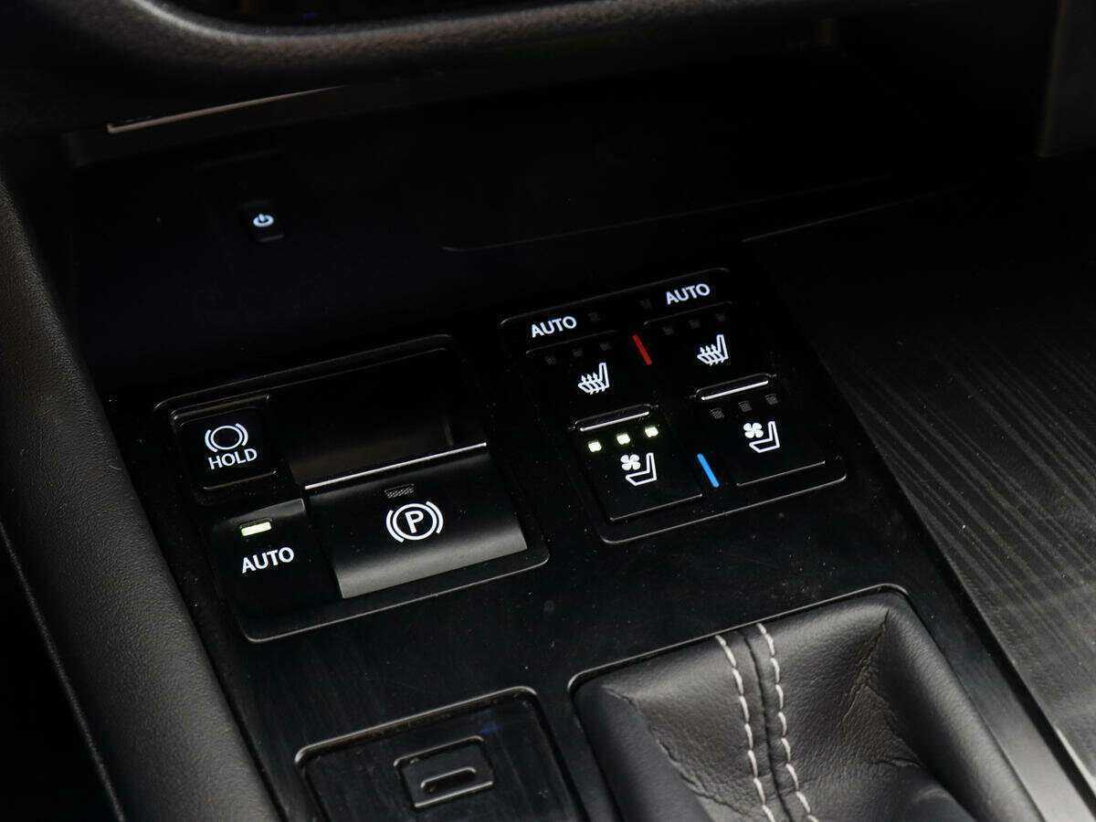 Lexus RX 300, 2018 Фото №16