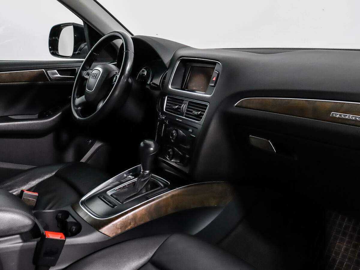 Audi Q5, 2010 Фото №12