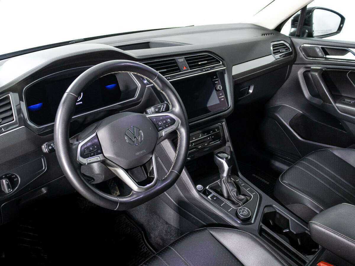 Volkswagen Tiguan, 2021 Фото №10