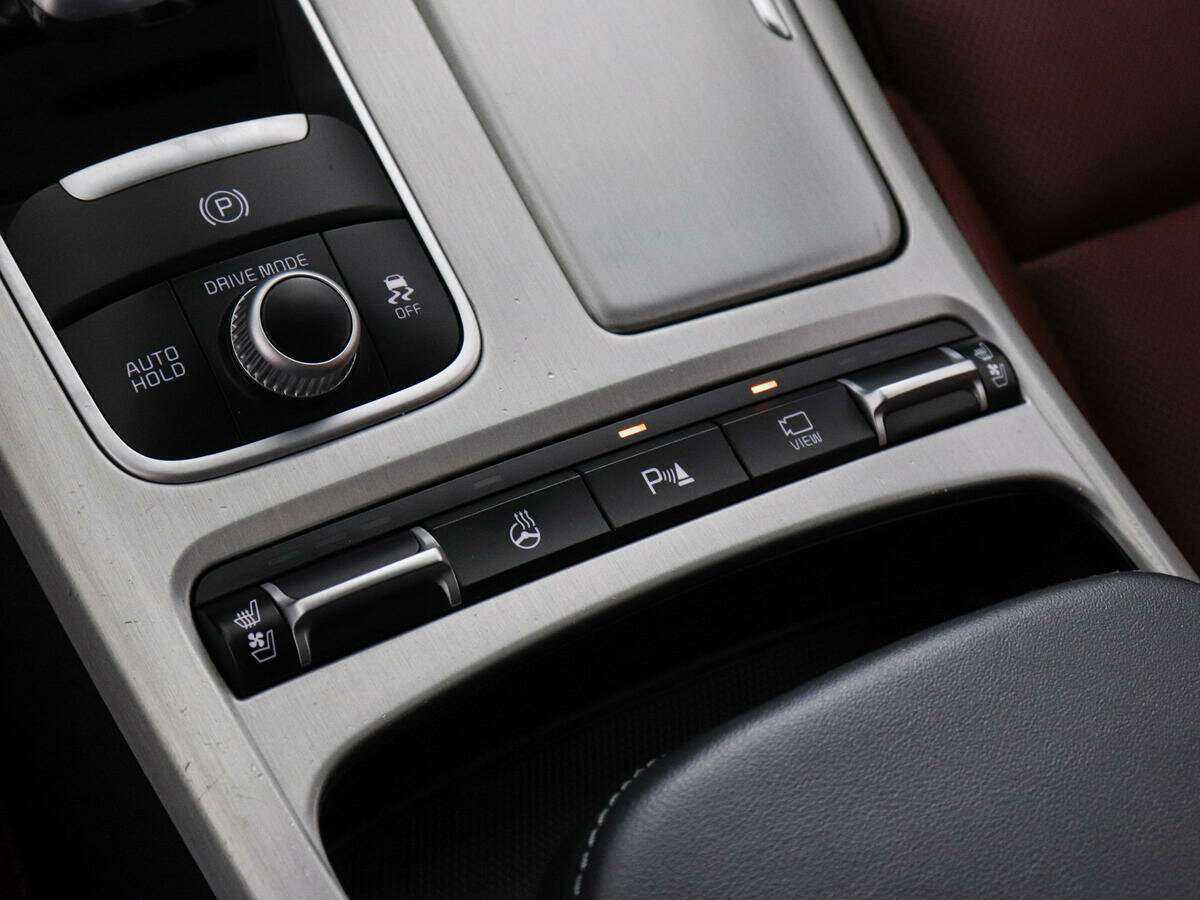 Kia Stinger, 2018 Фото №16