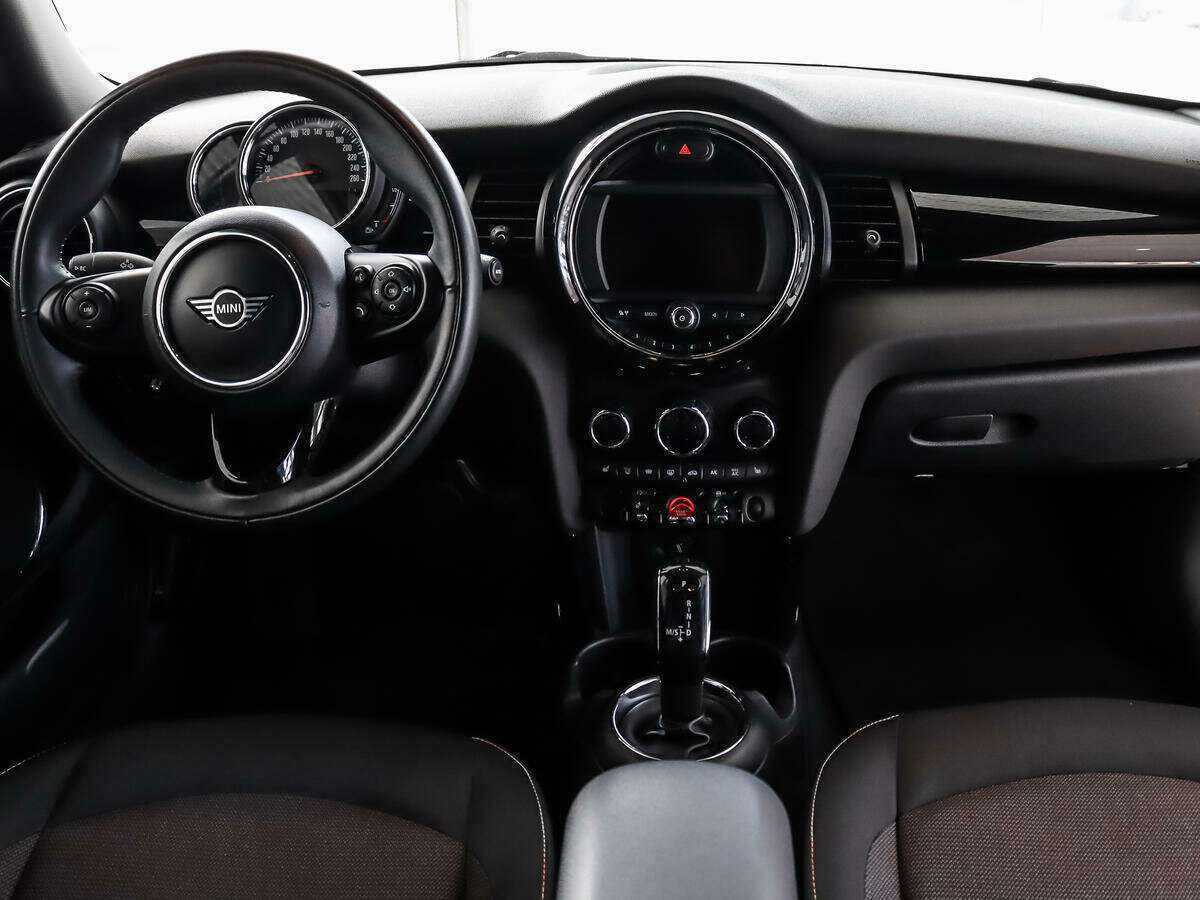 Mini Hatch Cooper, 2020 Фото №13